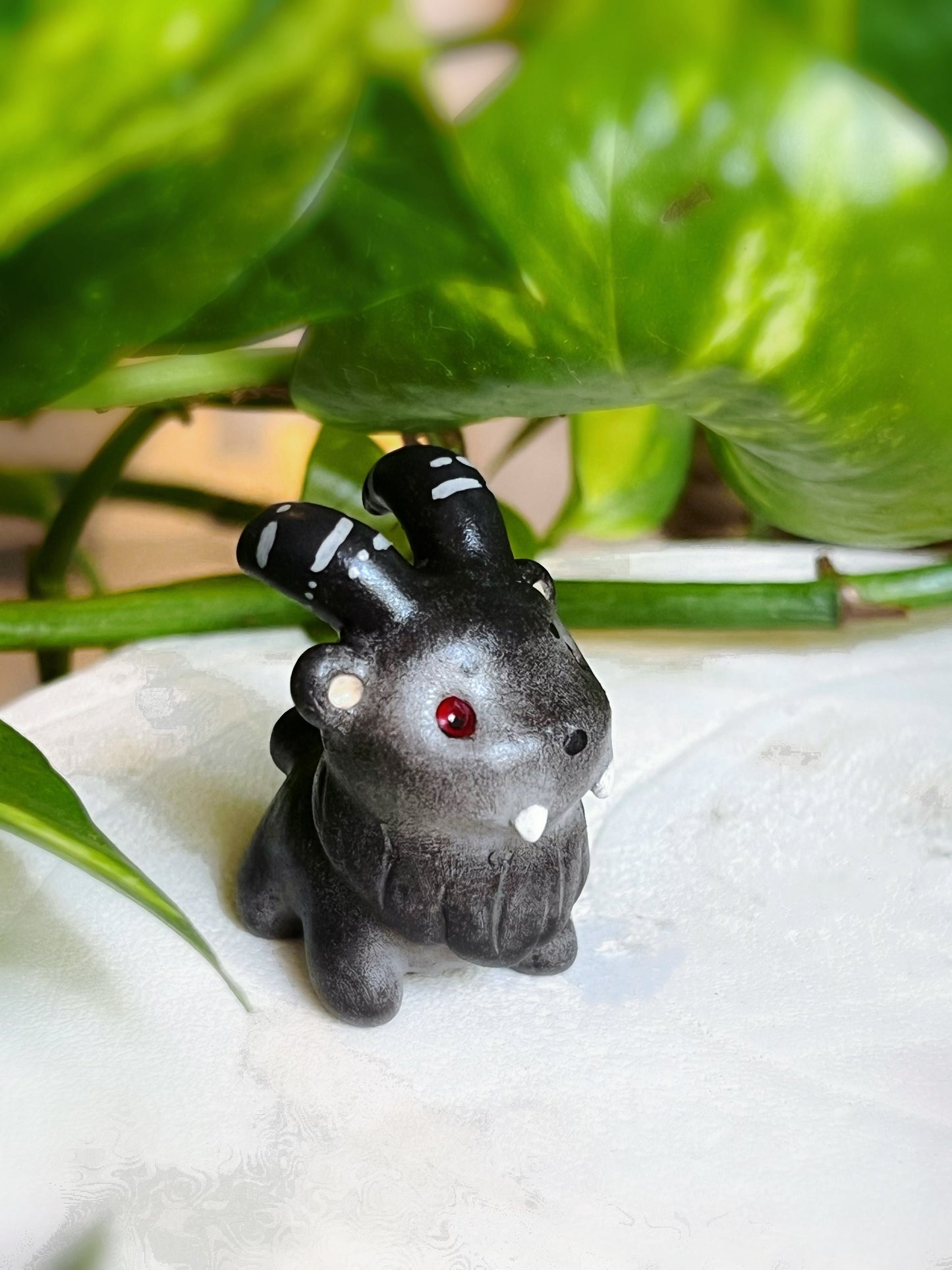 Hozark howler créature mythologique, animal mythique mignon ami de bureau